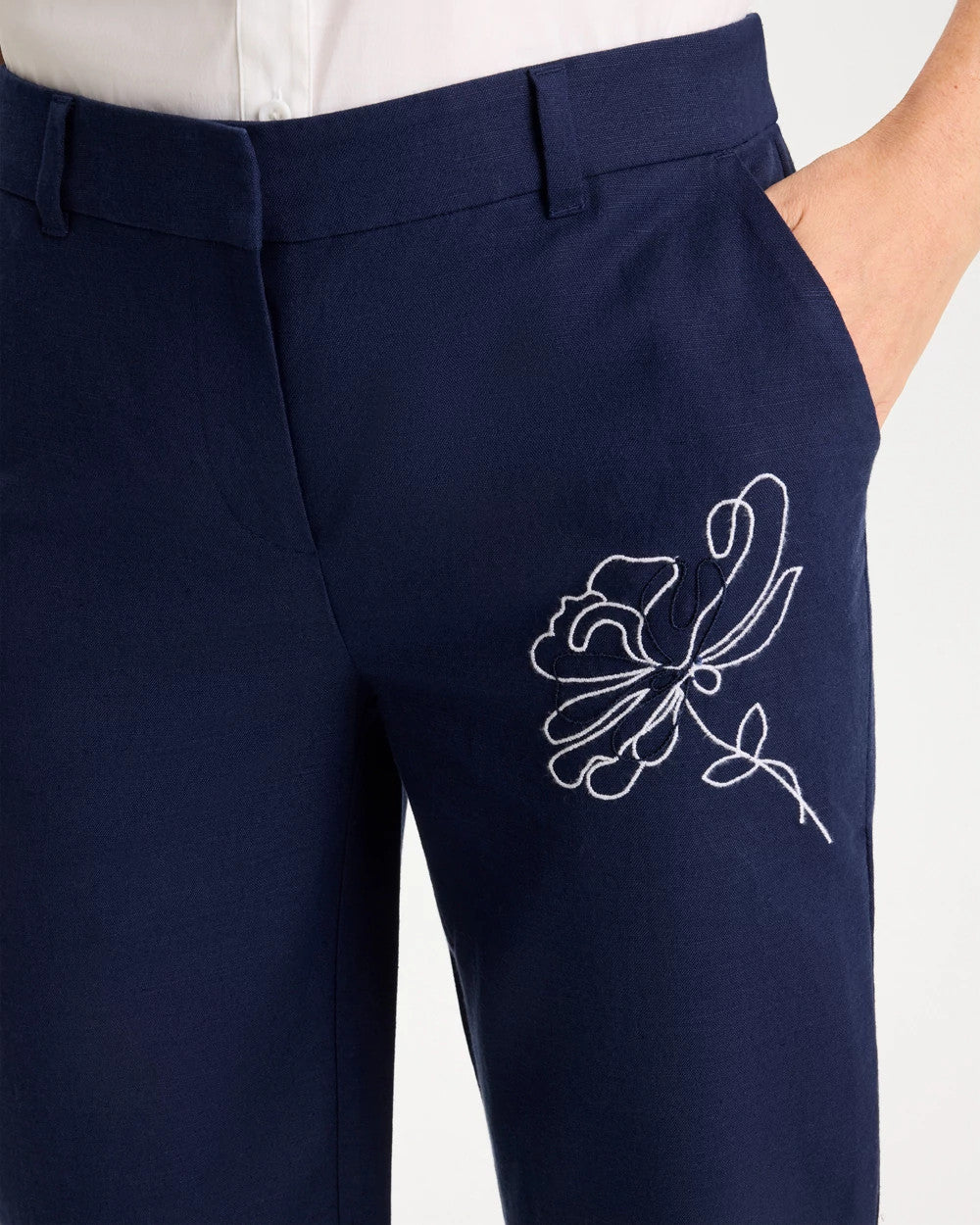 Chico's Embroidered Linen Fly Front Pants