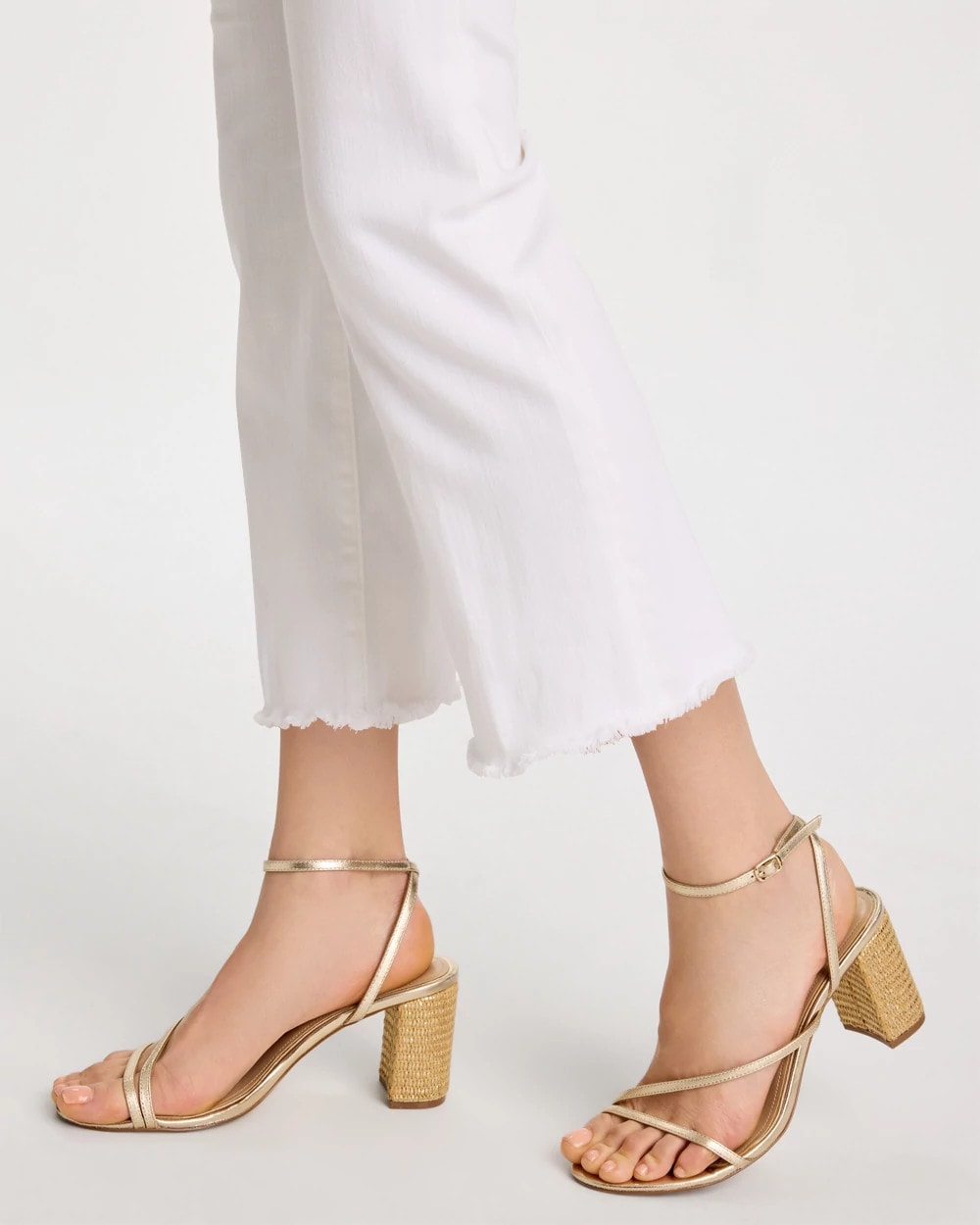 Chico's Petite No Stain Girlfriend Fray Hem Kick Flares