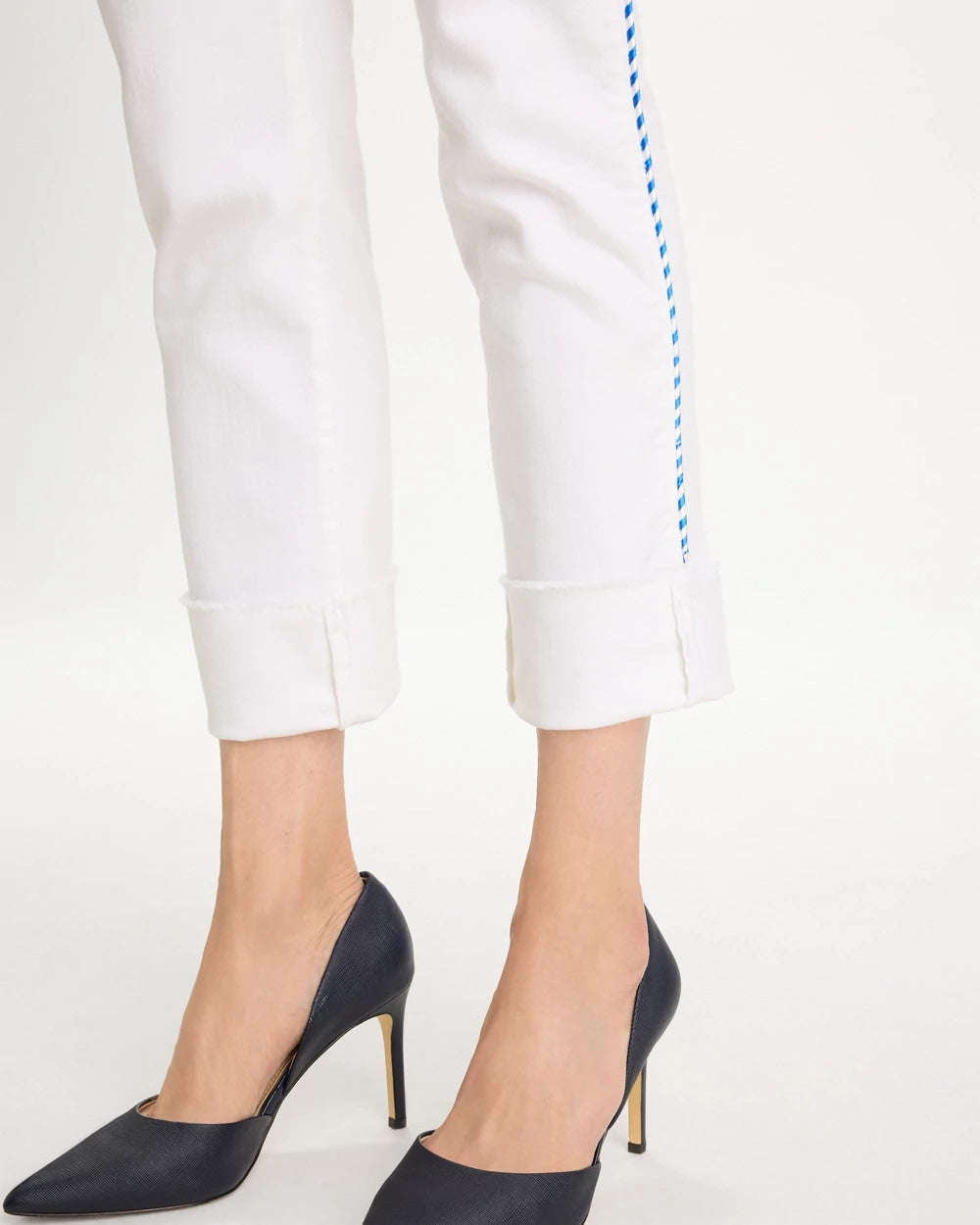 Chico's Girlfriend Roll Cuff Crop Jeans