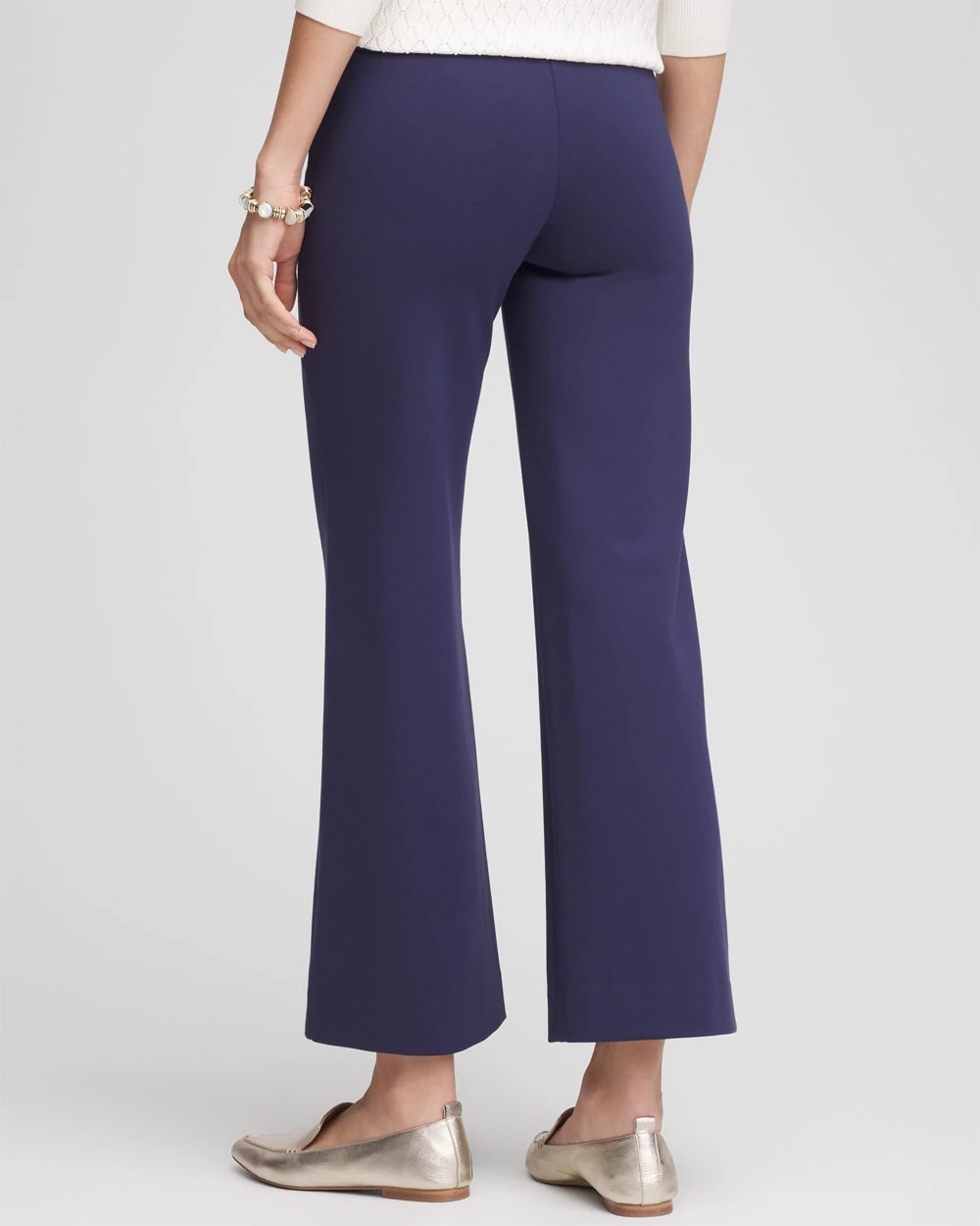 Chico's Lightweight Juliet Kick Flare Pants