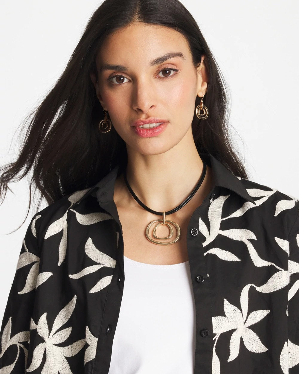 Chico's Gold Tone Rings Pendant Necklace